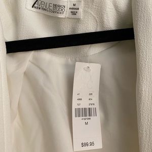New York & Co White Blazer with Open Sleeves, NWT Size M